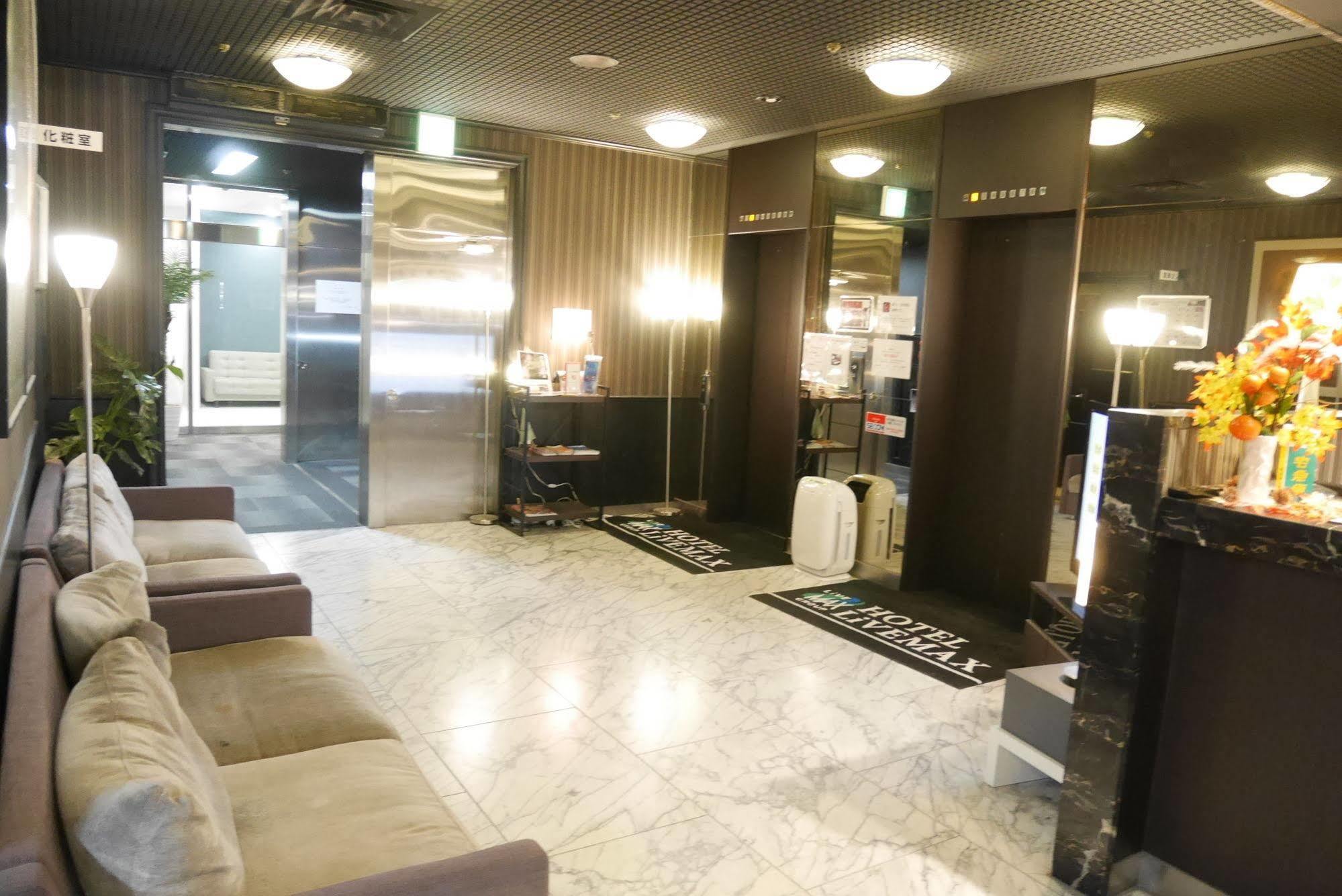 Hotel Livemax Budget Yokohama Kannai Exterior photo